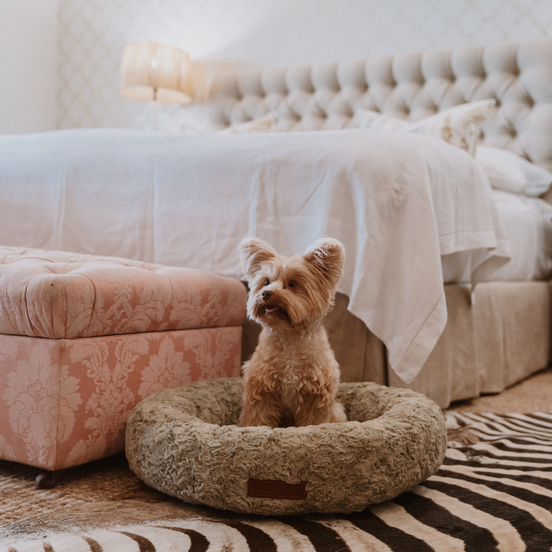 Load image into Gallery viewer, Huntlea Calming Kuddler Round Dog Bed
