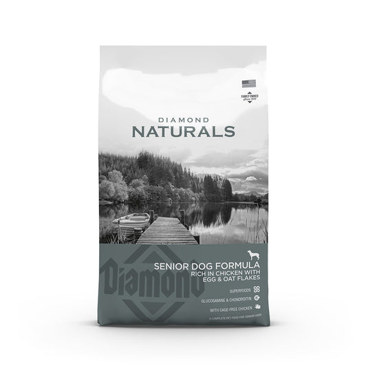 Diamond Naturals Senior Dog Formula: Rich in Chicken with Egg & Oat Flakes
